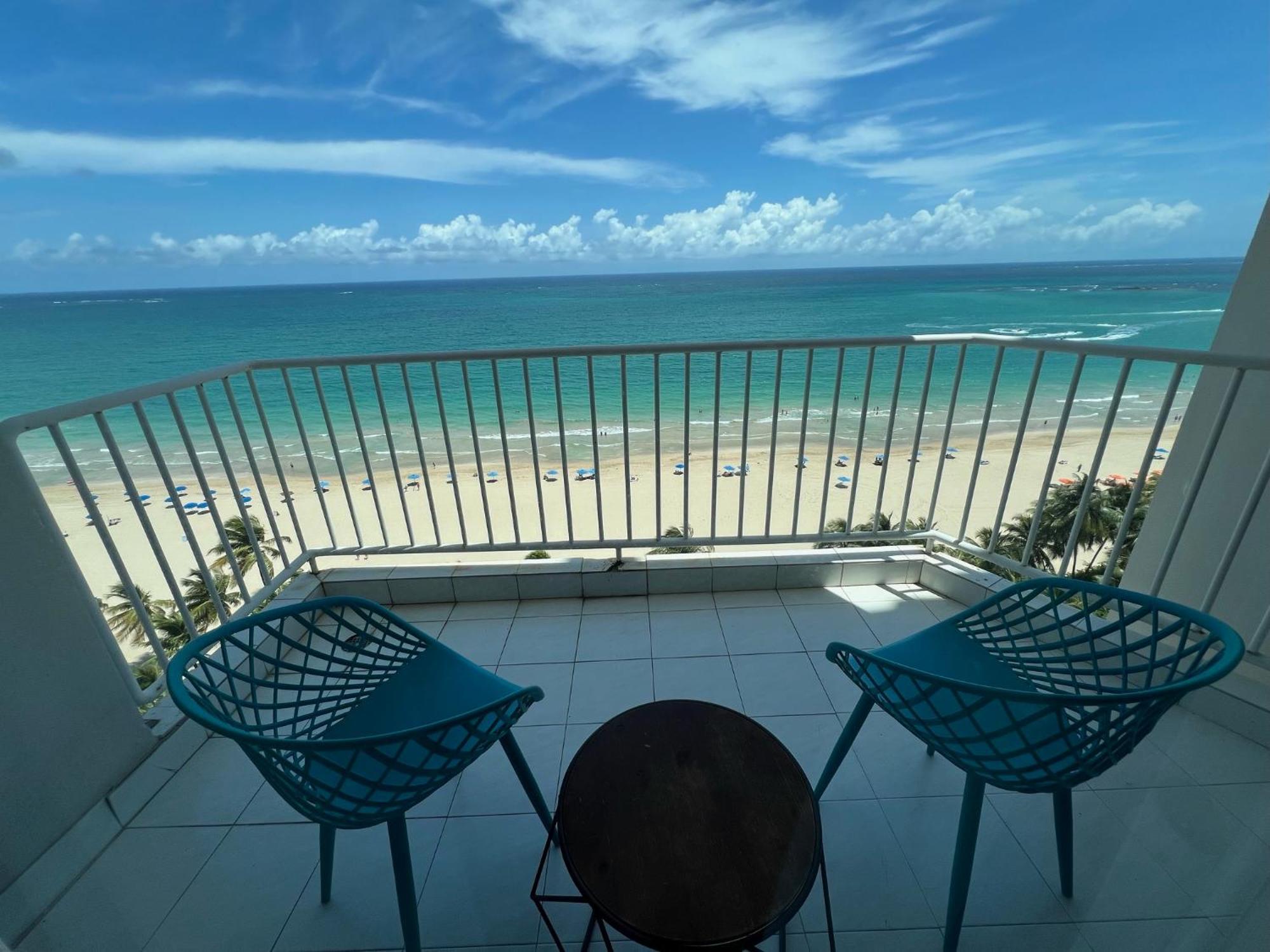 Appartement Gorgeous Ocean View 1Br W/Beach Acess & Pool à San Juan Extérieur photo